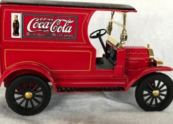 1917 Ford Model T Coca Cola Delivery Truck